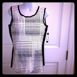Nic+Zoe NWT Sleeveless Sweater Top